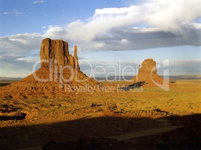 Mittens,Monument Valley