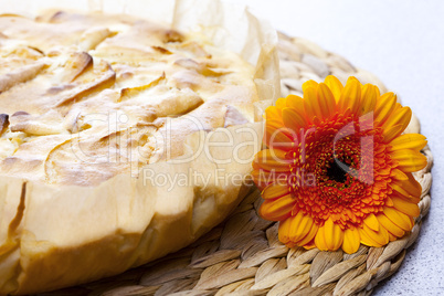 apple pie with a flower