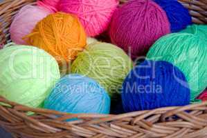 knittingbasket and wool