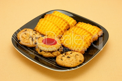 A plate of cookies