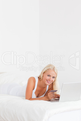 Portrait of a woman shopping online