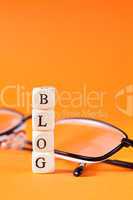 Blog Schriftzug mit Brille / blog lettering with glasses