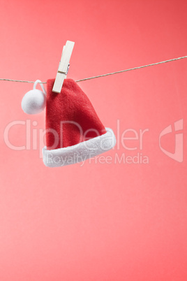 Weihnachtsmannmütze an Schnur / santa hat on cord