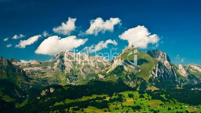 Zeitraffer Schweizer Alpen Appenzeller Land1