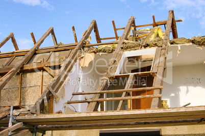 Dachstuhl abbrechen - roof truss demolish 11