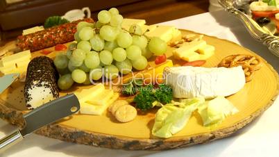 Käseplatte / Cheese Platter