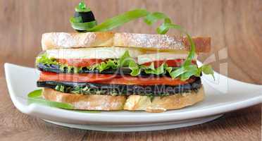Sandwich with eggplant