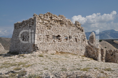 Festung an der Festungsbrücke auf Pag, Kroatien