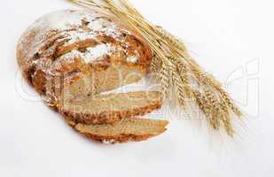 Bread and stalks of wheat
