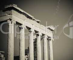 greek columns