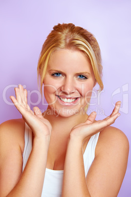 Blonde junge Frau Blonde junge Frau