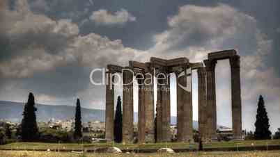 Tempel des Olympischen Zeus in Zeitraffer