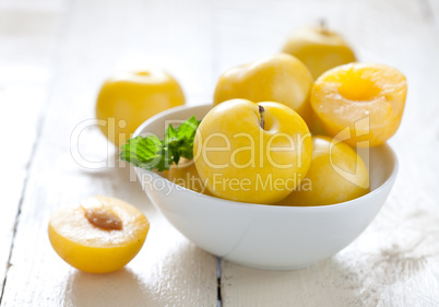 gelbe Pflaumen / yellow plums