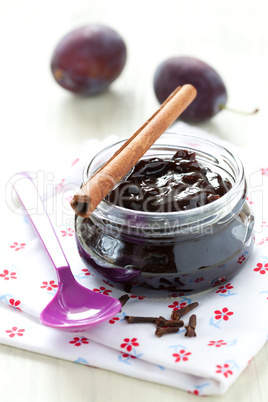 Pflaumenmus / plum jam