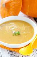 Kürbiscremesuppe / pumpkin cream soup