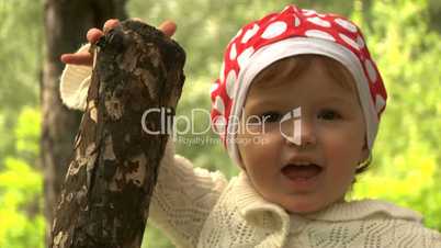 baby in park