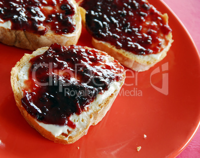 Bread with marmalade