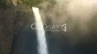 Helmcken Falls 04