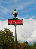 Metro sign in Paris