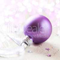 Weihnachtskugel mit Band / christmas ball with ribbon