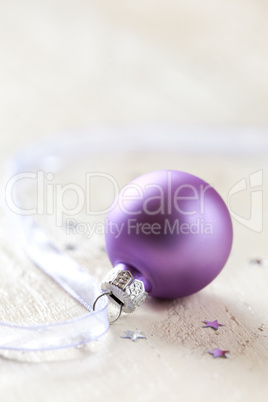 Weihnachtskugel am Band / christmas ball with ribbon