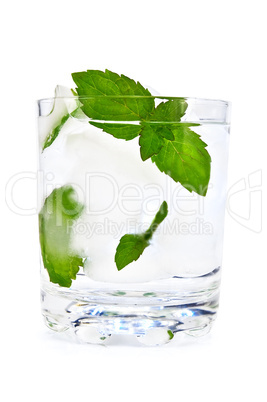 Ice water and mint