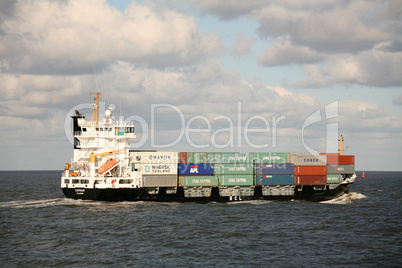 Containerschiff