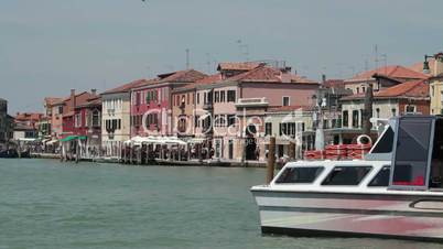 Venice pan across canal marina P HD 9516