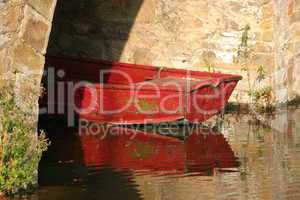 Rotes Boot