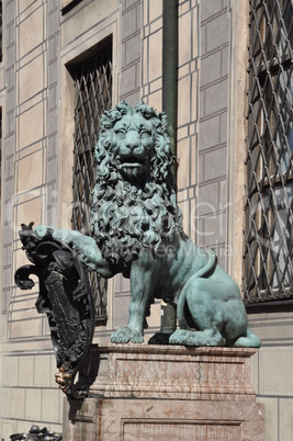 Löwe an der Residenz in München