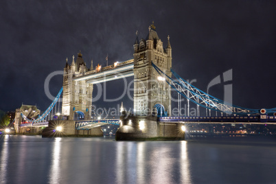 Tower Bridge @ Night