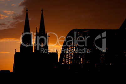 Kölner Dom bei Nacht