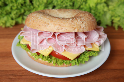 Schinken-Bagel