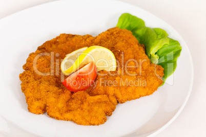 Paniertes Wiener Schnitzel