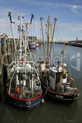 Fischkutter im Fischereihafen von Cuxhaven