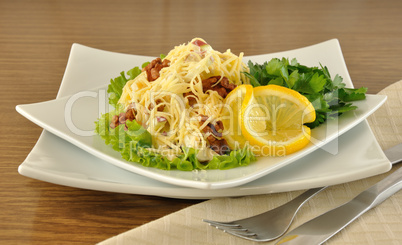 Salad with cheese and apple, walnuts and yogurt