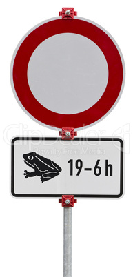 No through road  because of frogs