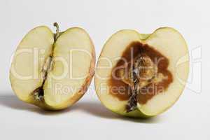 devided apples