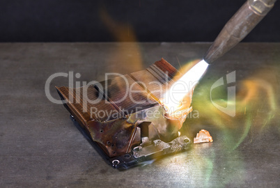 melting down a copper cooling element