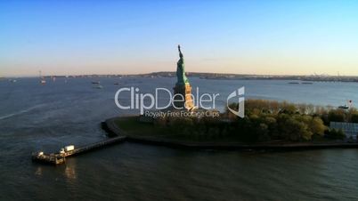 Aerial view Statue of Liberty, Manhattan, New York, North America