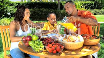African American Family Healthy Eating