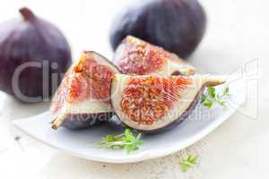 Feigenstücke / pieces of figs