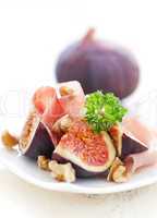 frische Feigen und Schinken / fresh figs and ham