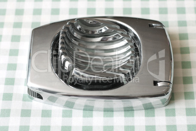 Egg slicer