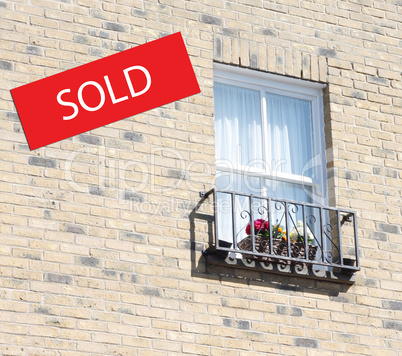 Sold flat