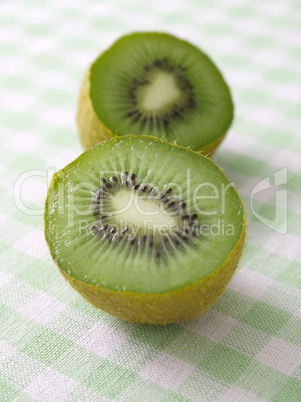 Sliced kiwi fruit
