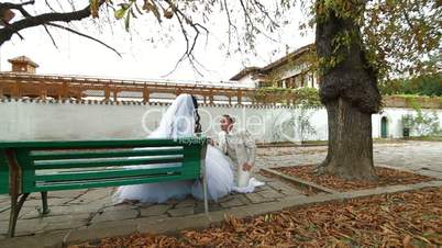 Muslim newlyweds in Bakhchisarai Palace