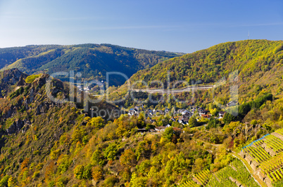 Altenahr und Burg Are