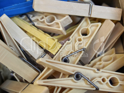 Clothing pegs