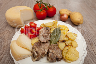 lamb with potatoes